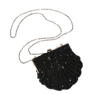 Vintage La Regale Beaded Clam Shell Clutch Gold Chain Gatsby Deco Purse Black